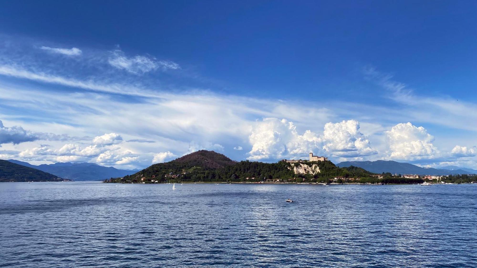 Fwl Romance On The Lake - Panorama Арона Екстериор снимка